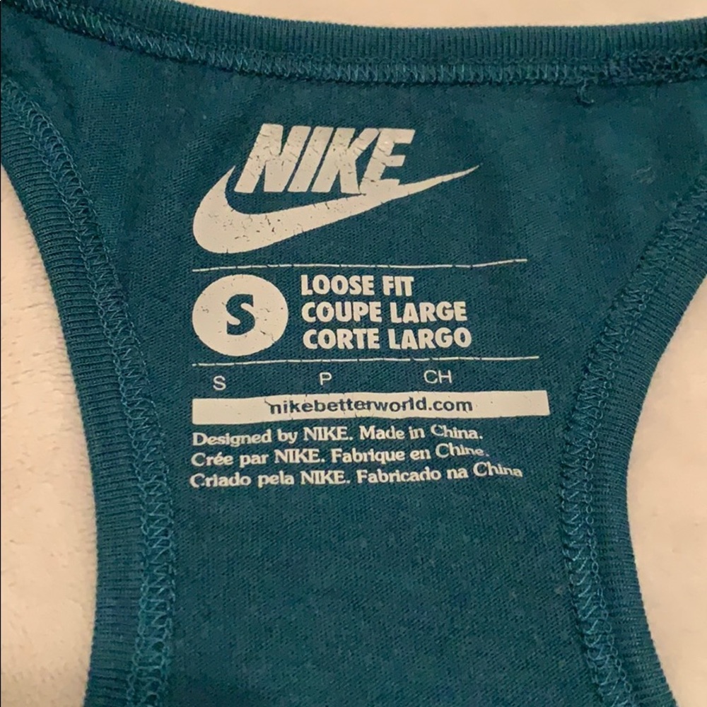 Nike Active Tank - Picture 3 of 3